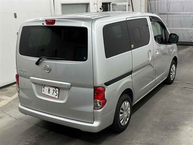 NISSAN NV200 2022