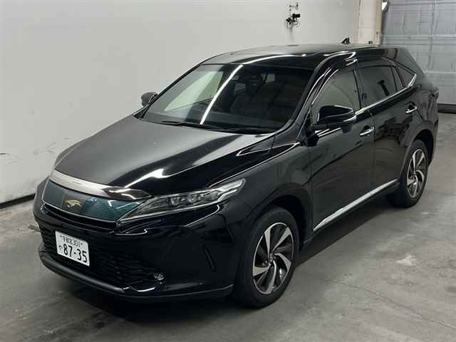 TOYOTA HARRIER 2017