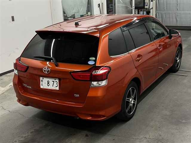 TOYOTA COROLLA FIELDER 2015