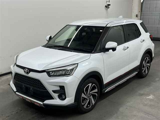 TOYOTA RAIZE 2021