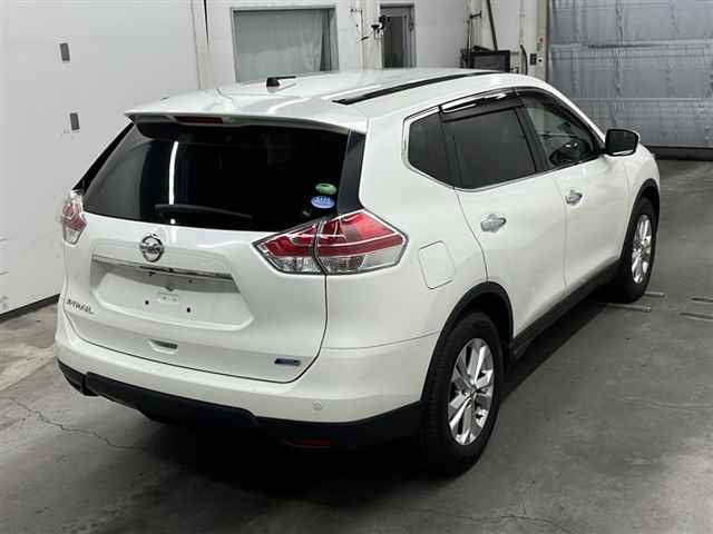 NISSAN X-TRAIL 2014