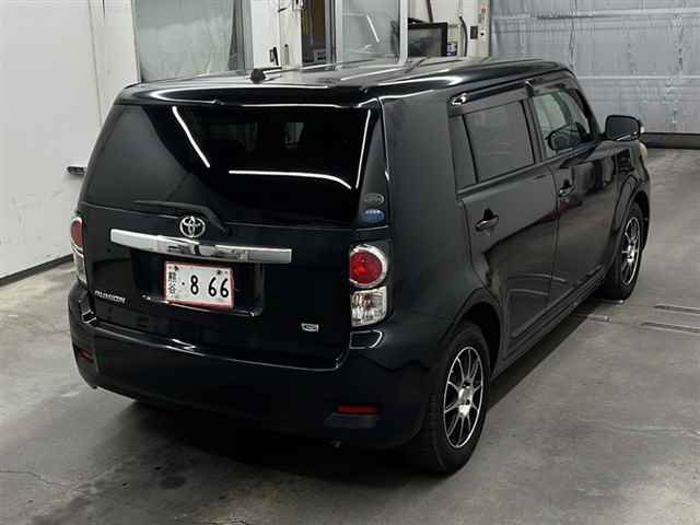 TOYOTA COROLLA RUMION 2010