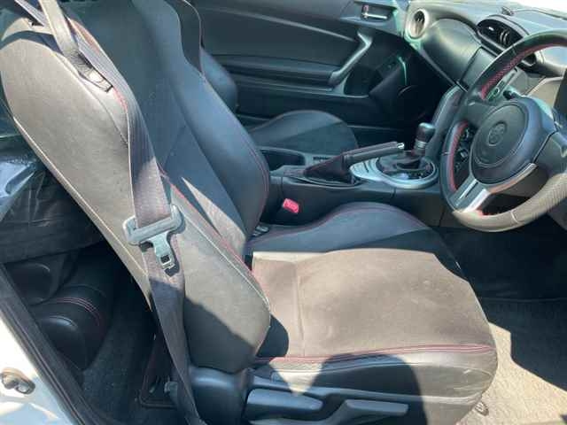 TOYOTA 86 2012