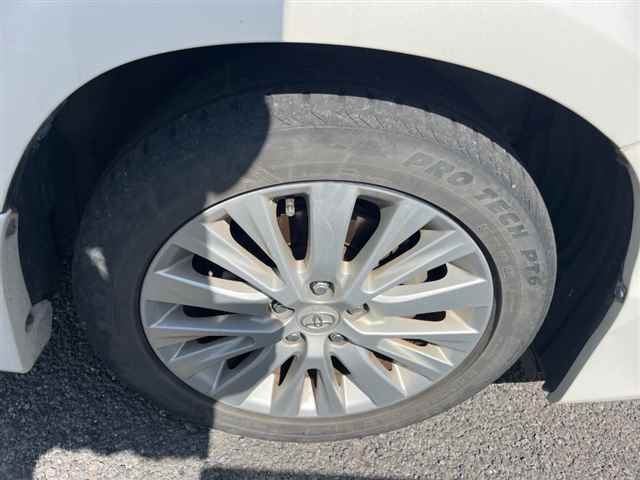 TOYOTA VELLFIRE 2012