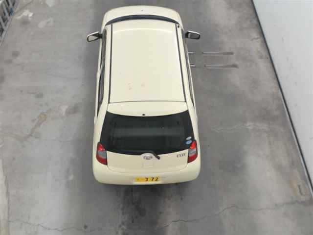 DAIHATSU ESSE 2010