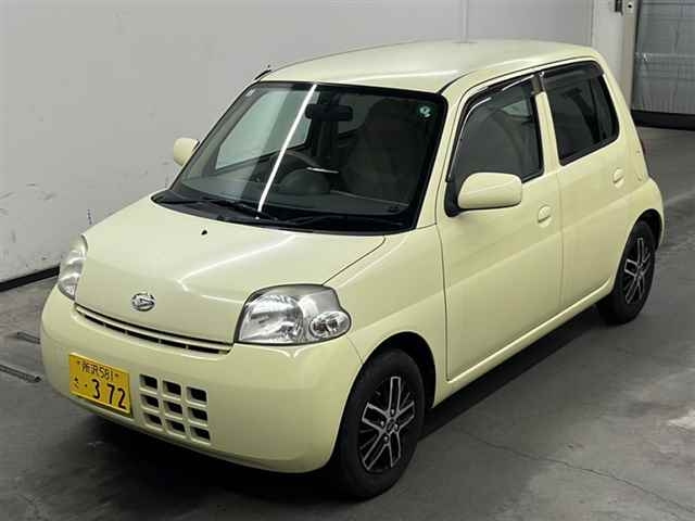 DAIHATSU ESSE 2010