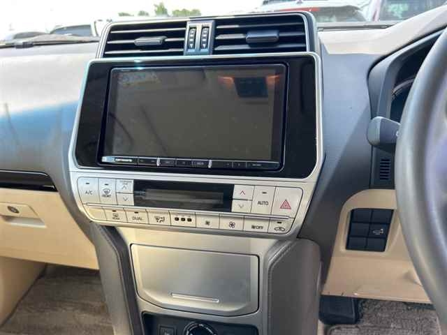TOYOTA LAND CRUISER PRADO 2022
