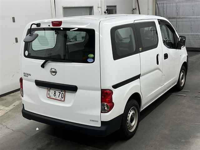 NISSAN NV200 2020
