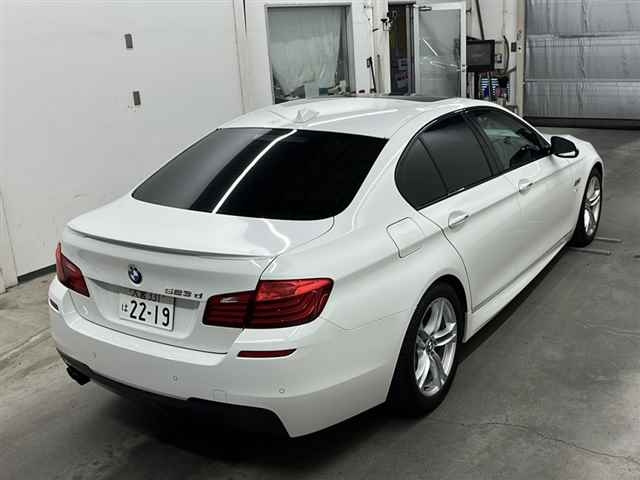 BMW 5 SERIES 2014