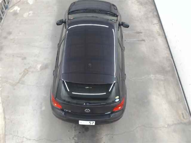 VOLKSWAGEN POLO 2015