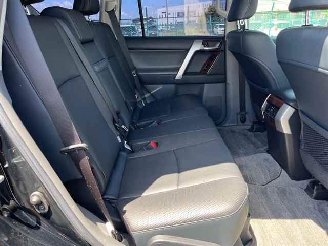 TOYOTA LAND CRUISER PRADO 2013