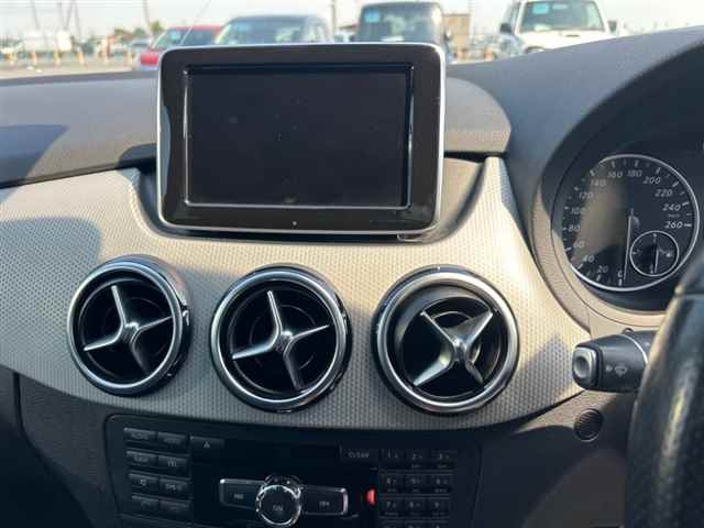 MERCEDES BENZ B CLASS 2012