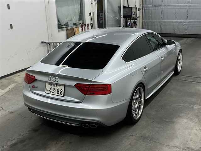 AUDI S5 2013