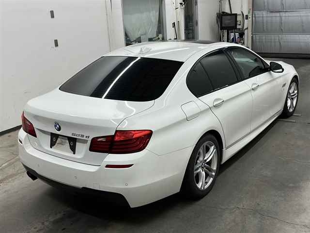 BMW 5 SERIES 2014