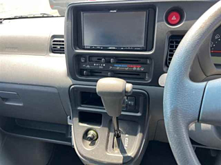 DAIHATSU HIJET VAN 2017