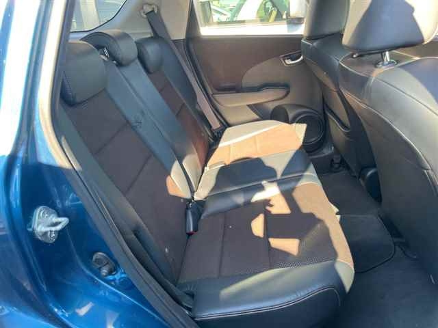 HONDA FIT SHUTTLE 2012