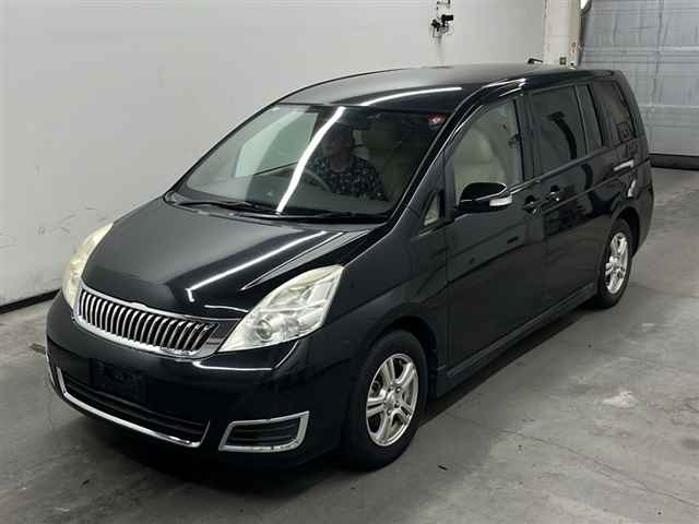 TOYOTA ISIS 2010