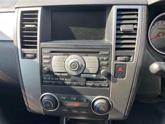 NISSAN TIIDA 2008