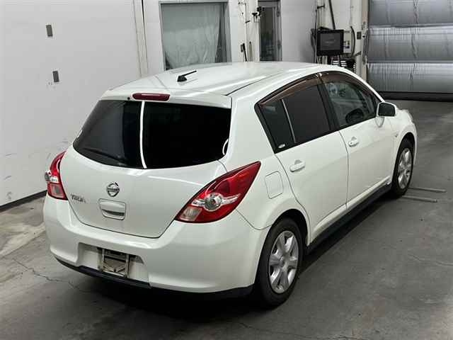 NISSAN TIIDA 2008