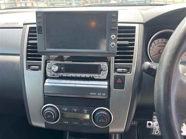 NISSAN TIIDA 2008