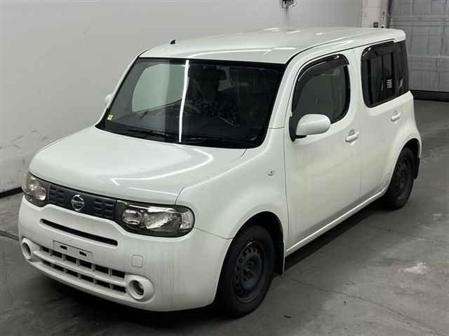 NISSAN CUBE 2011