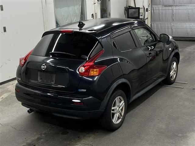 NISSAN JUKE 2012