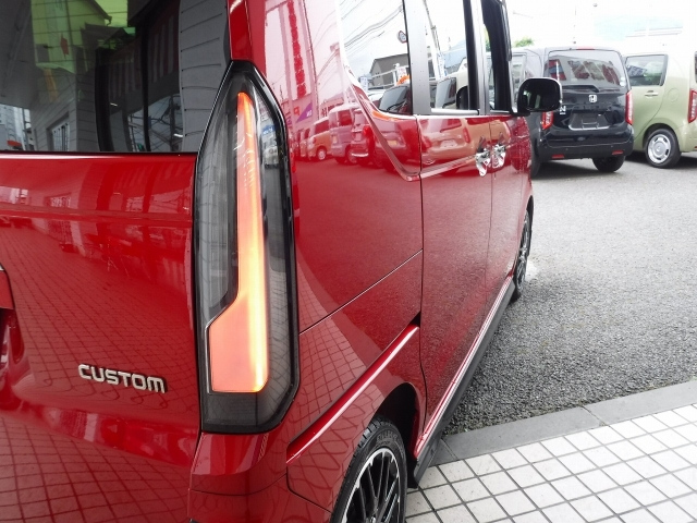 HONDA N BOX 2024