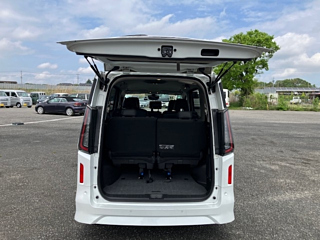 NISSAN SERENA 2023