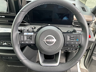 NISSAN SERENA 2023