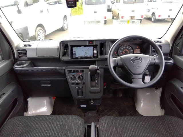 DAIHATSU HIJET VAN 2019