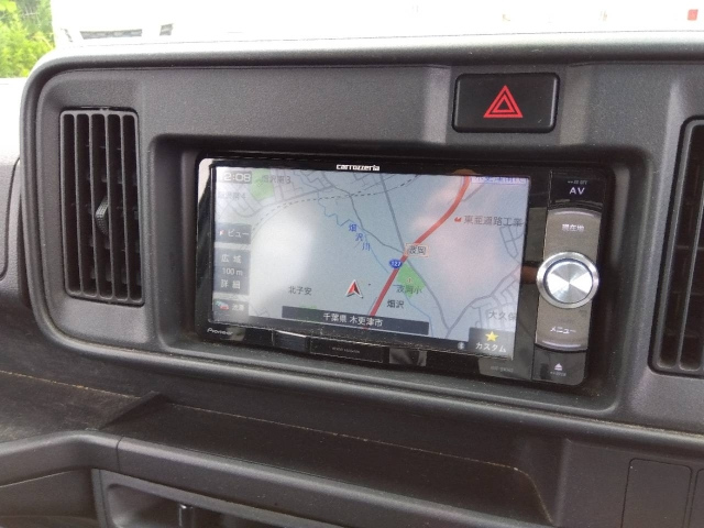 DAIHATSU HIJET VAN 2019