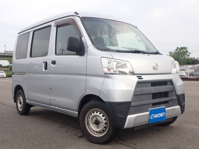 DAIHATSU HIJET VAN 2019