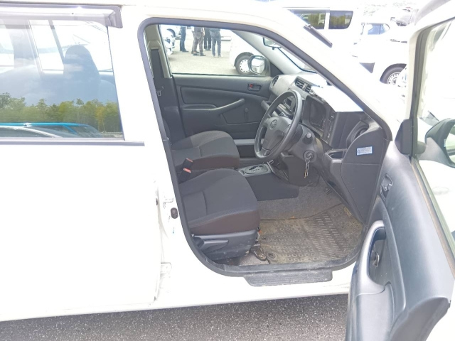 TOYOTA PROBOX 2021