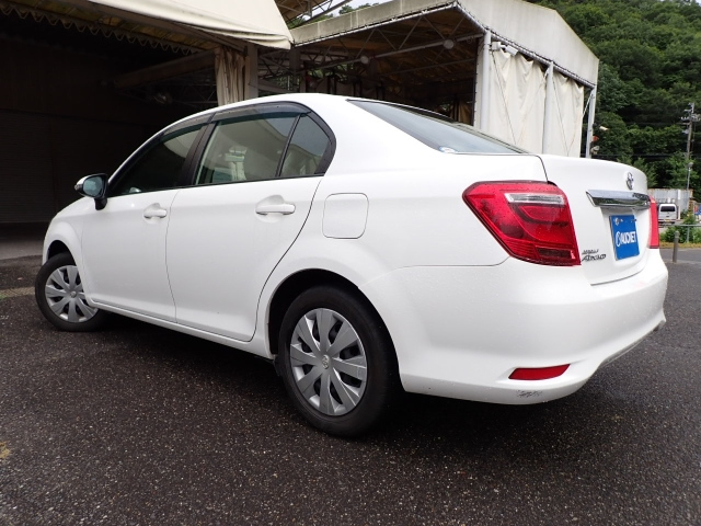TOYOTA COROLLA AXIO 2016