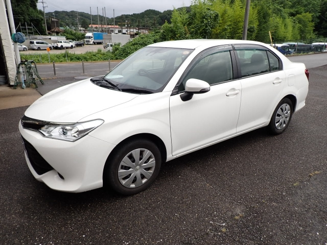 TOYOTA COROLLA AXIO 2016