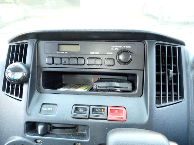 TOYOTA TOWN ACE VAN 2013