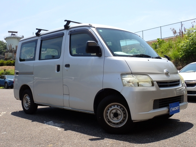 TOYOTA TOWN ACE VAN 2013