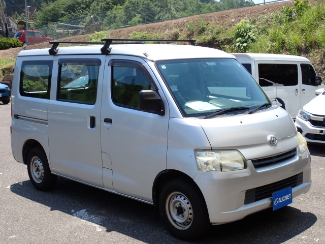 TOYOTA TOWN ACE VAN 2013