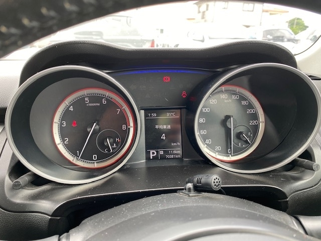 SUZUKI SWIFT 2020