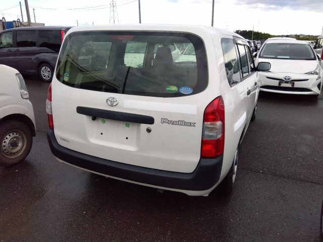TOYOTA PROBOX 2019