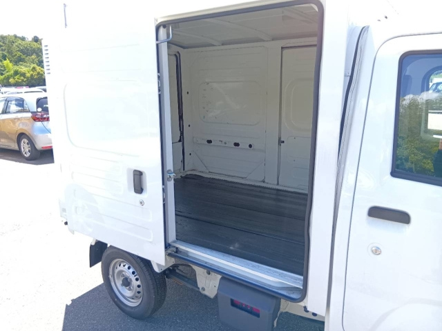 DAIHATSU HIJET TRUCK 2021