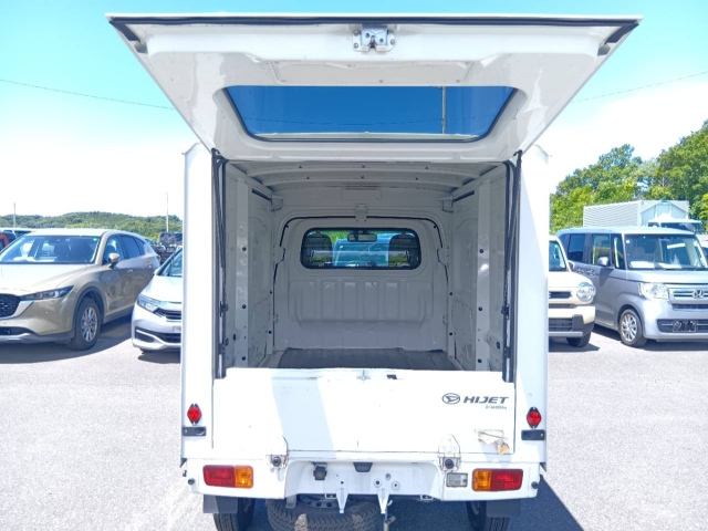 DAIHATSU HIJET TRUCK 2021