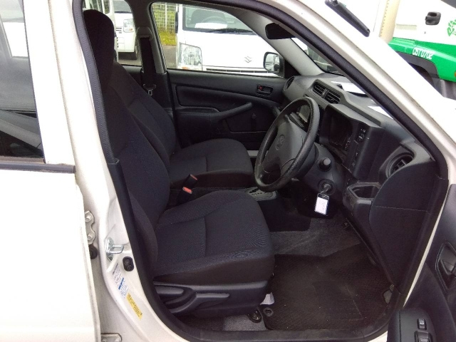 TOYOTA PROBOX 2019