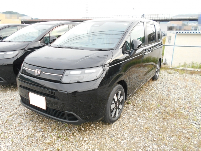 HONDA FREED 2025