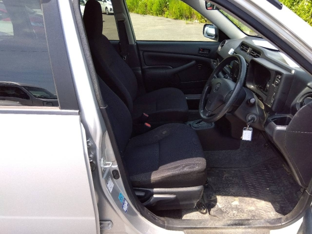 TOYOTA PROBOX 2018