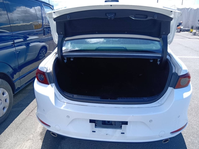 MAZDA MAZDA3 2019