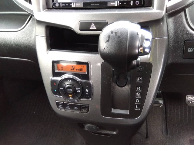 SUZUKI SOLIO 2019