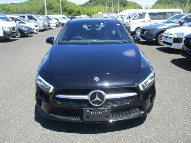 MERCEDES BENZ A CLASS 2023