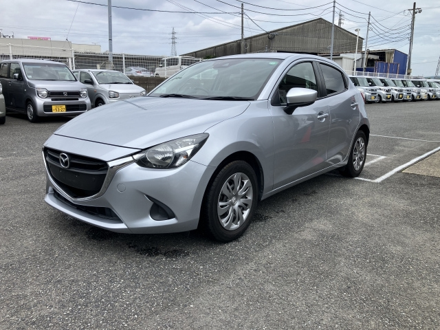 MAZDA DEMIO 2018