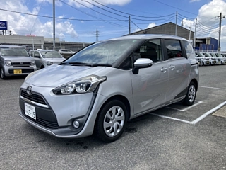 TOYOTA SIENTA 2018